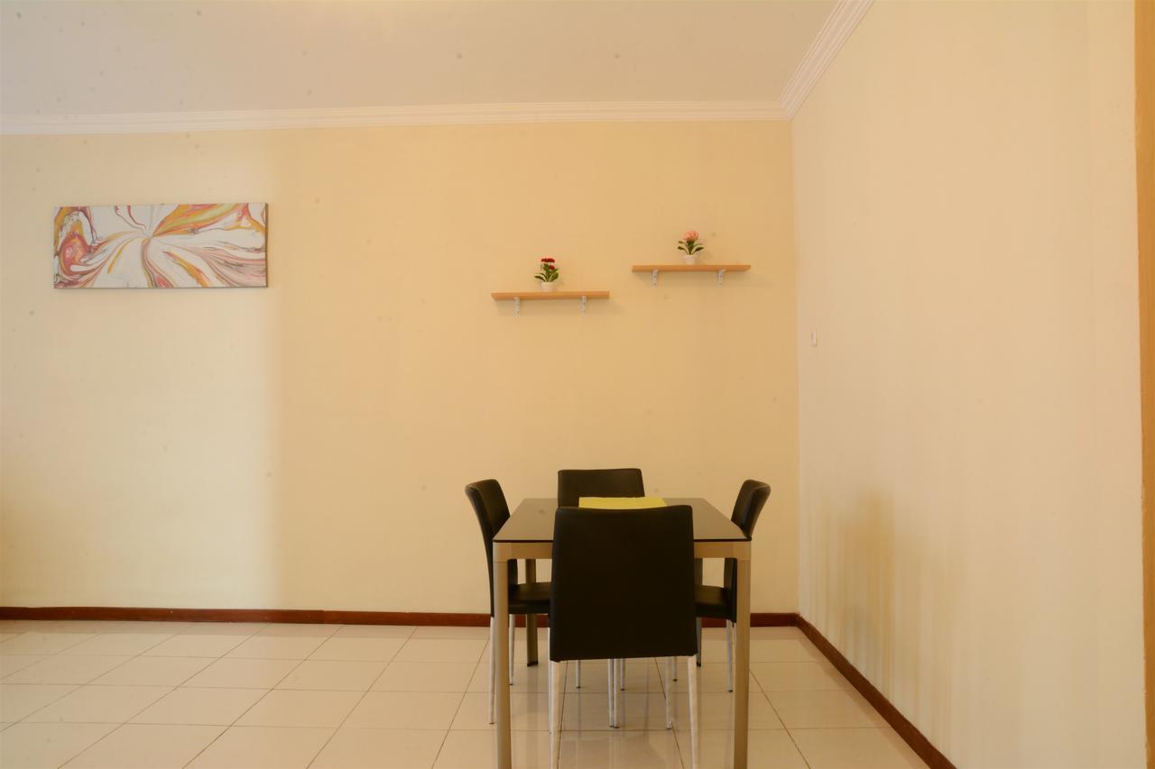 3Br Grand Palace With Private Bathtub By Travelio Jakarta Extérieur photo